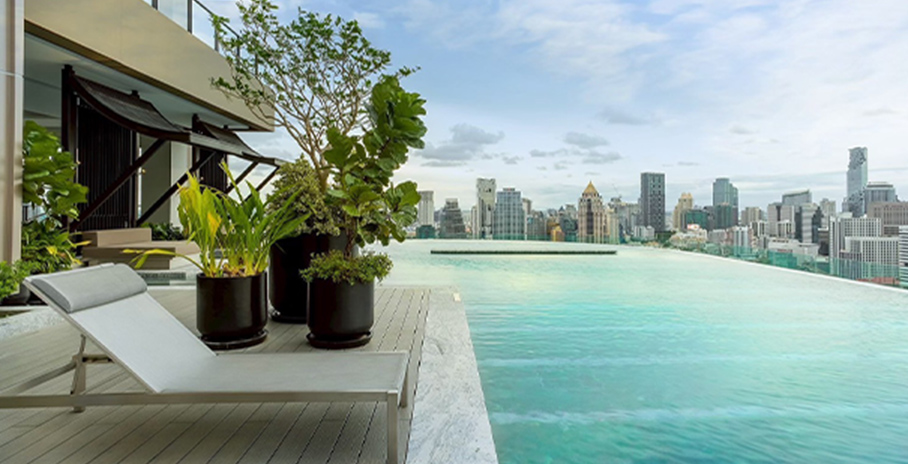 ザ・レジデンス・アット・シンドーン・ケンピンスキー・バンコクのプール