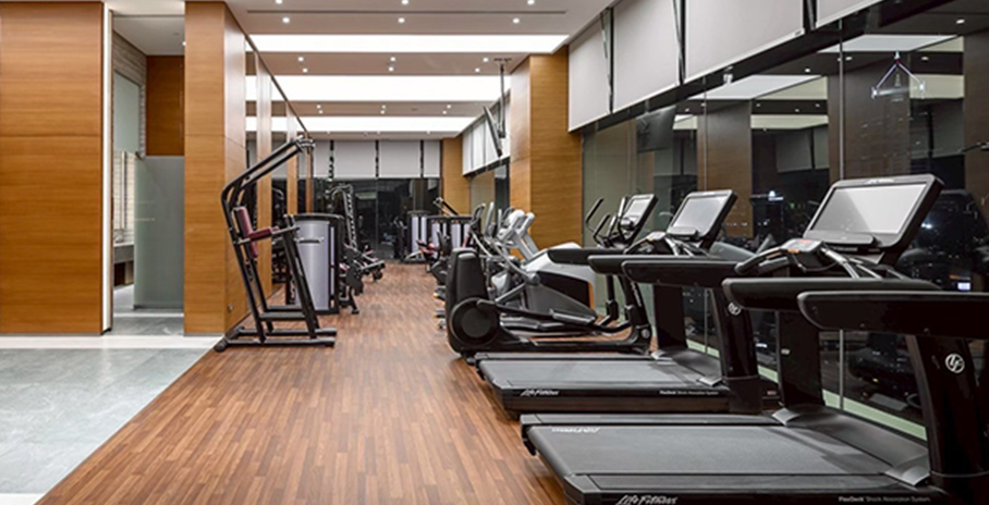 ザ・レジデンス・アット・シンドーン・ケンピンスキー・バンコクのフィットネスルーム