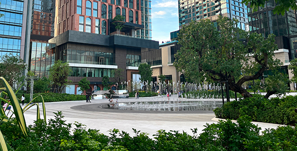 エイティーン セブン・バンコクの噴水